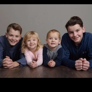 Meet your Posher, Bj